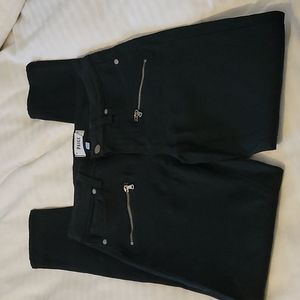 Last Chance. Paige jeans. Great condition. Indio Zip.